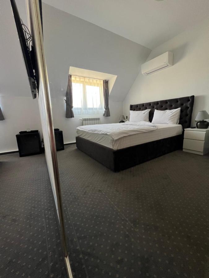 Casa Mignon Hotel Oradea Eksteriør billede