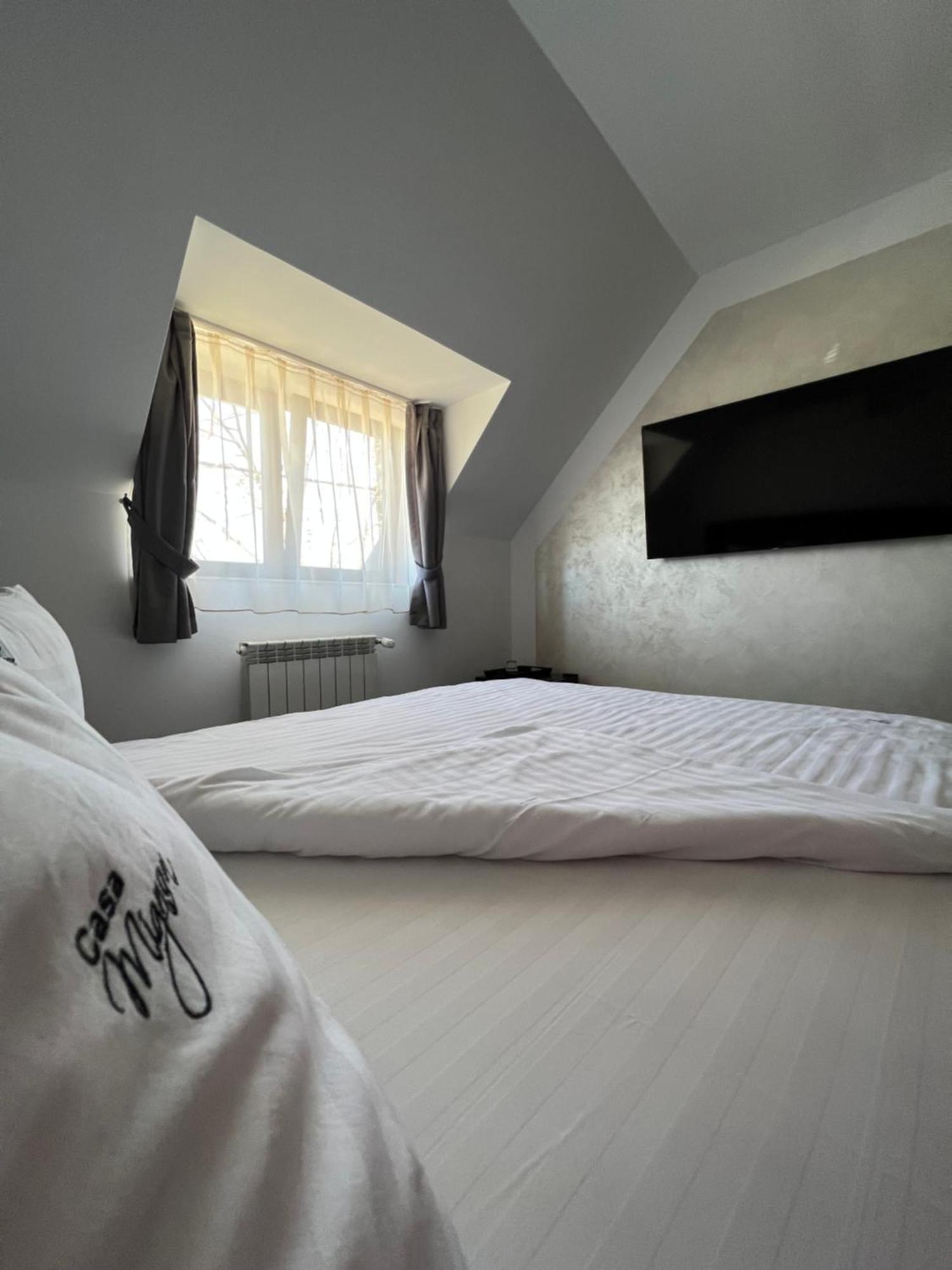 Casa Mignon Hotel Oradea Eksteriør billede